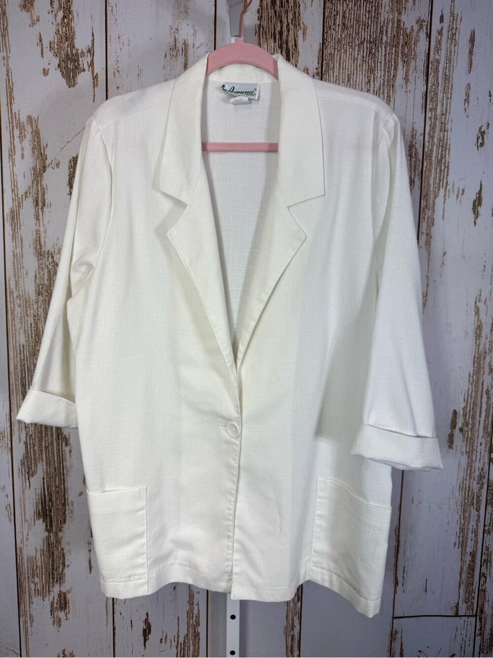 Joanna, White Cream Single-Button Notch-Lapel Blazer. Size Large. Excellent cond